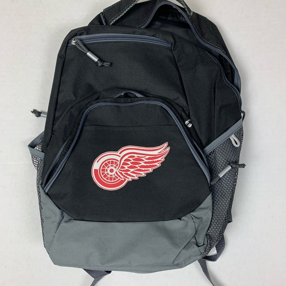 Custom made Detroit Red Wings back pack